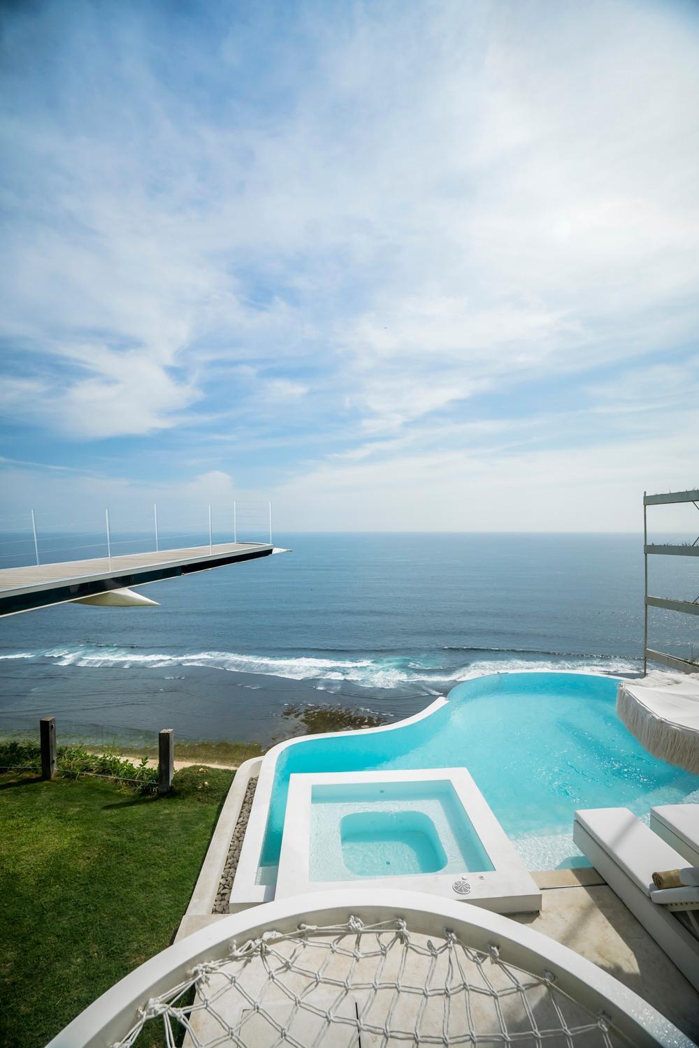 Private Jet Villa by Hanging Gardens Air Uluwatu Exteriör bild