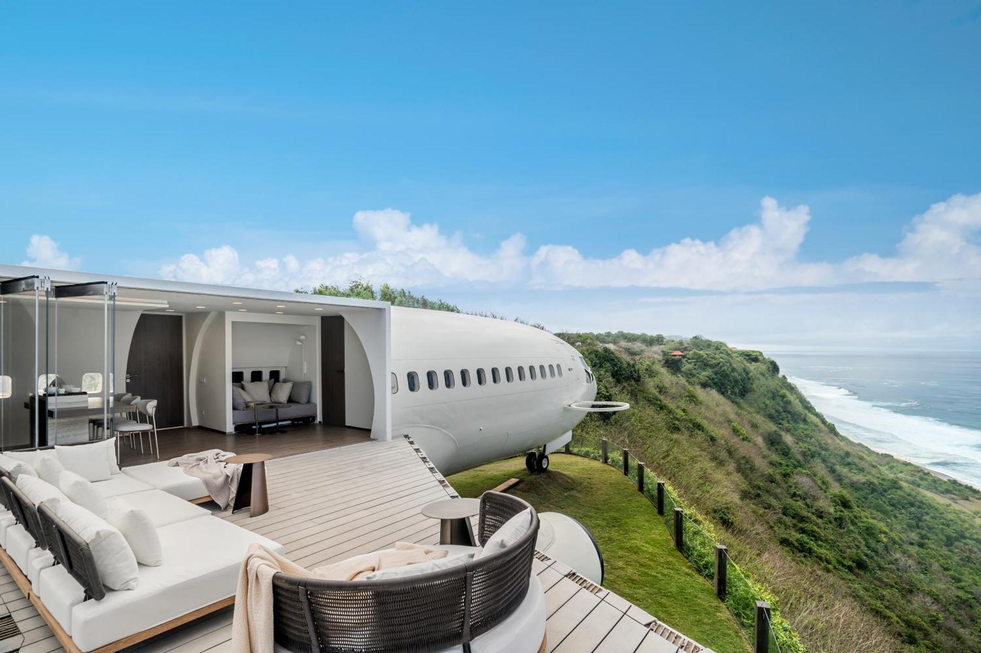 Private Jet Villa by Hanging Gardens Air Uluwatu Exteriör bild